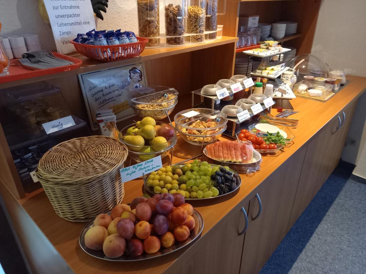 Hotel Am Hohen Schwarm Saalfeld Saale 외부 사진
