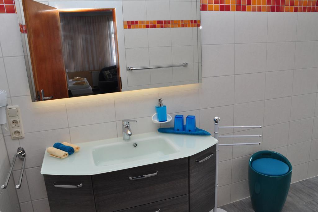 Hotel Am Hohen Schwarm Saalfeld Saale 외부 사진